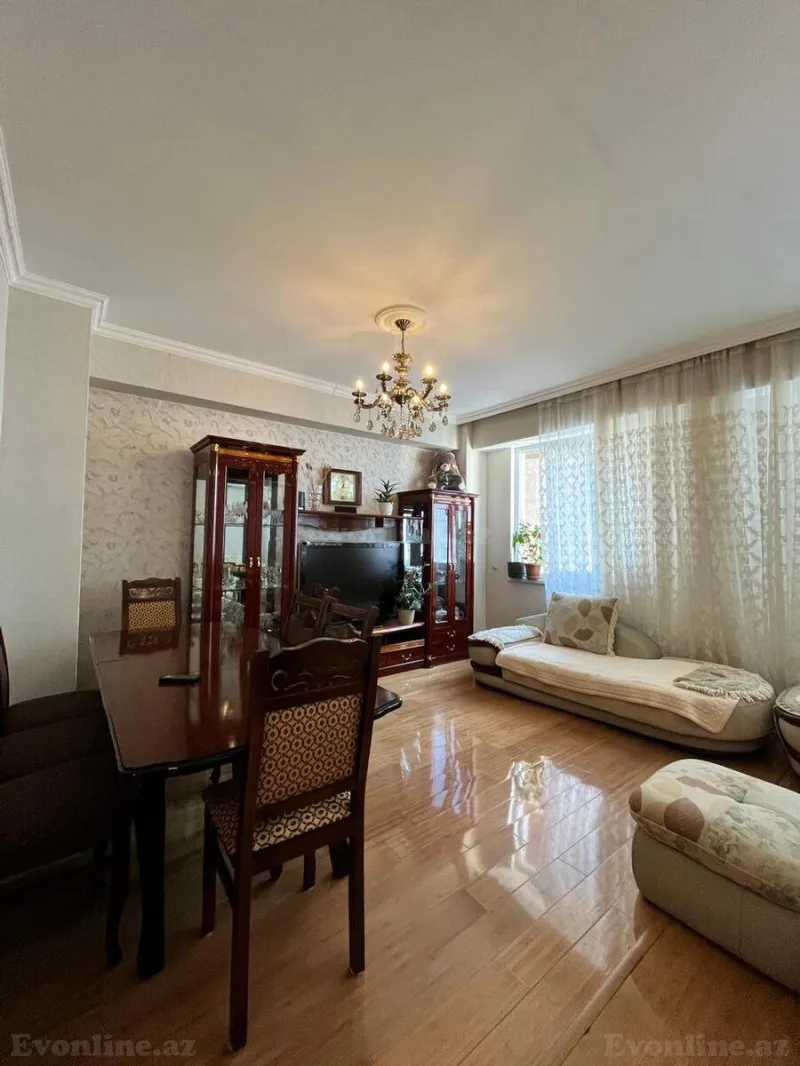 4 otaqlı Mənzil 105 m² Xırdalan Satılır