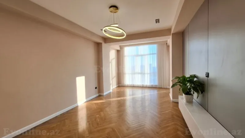 Satılır 2 otaqlı Mənzil Yeni tikili 72 m² 7-ci mikrorayon