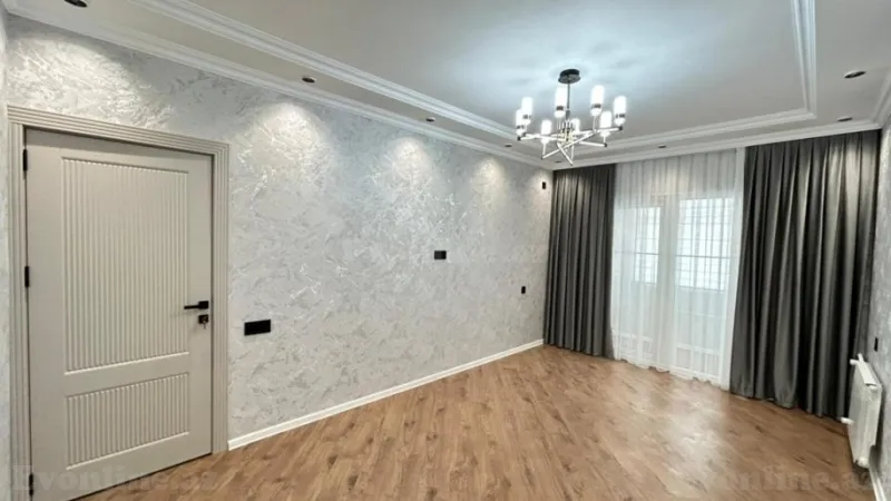 Satılır 3 otaqlı Mənzil Köhnə tikili 75 m² Xalqlar Dostluğu m. - şəkil 2