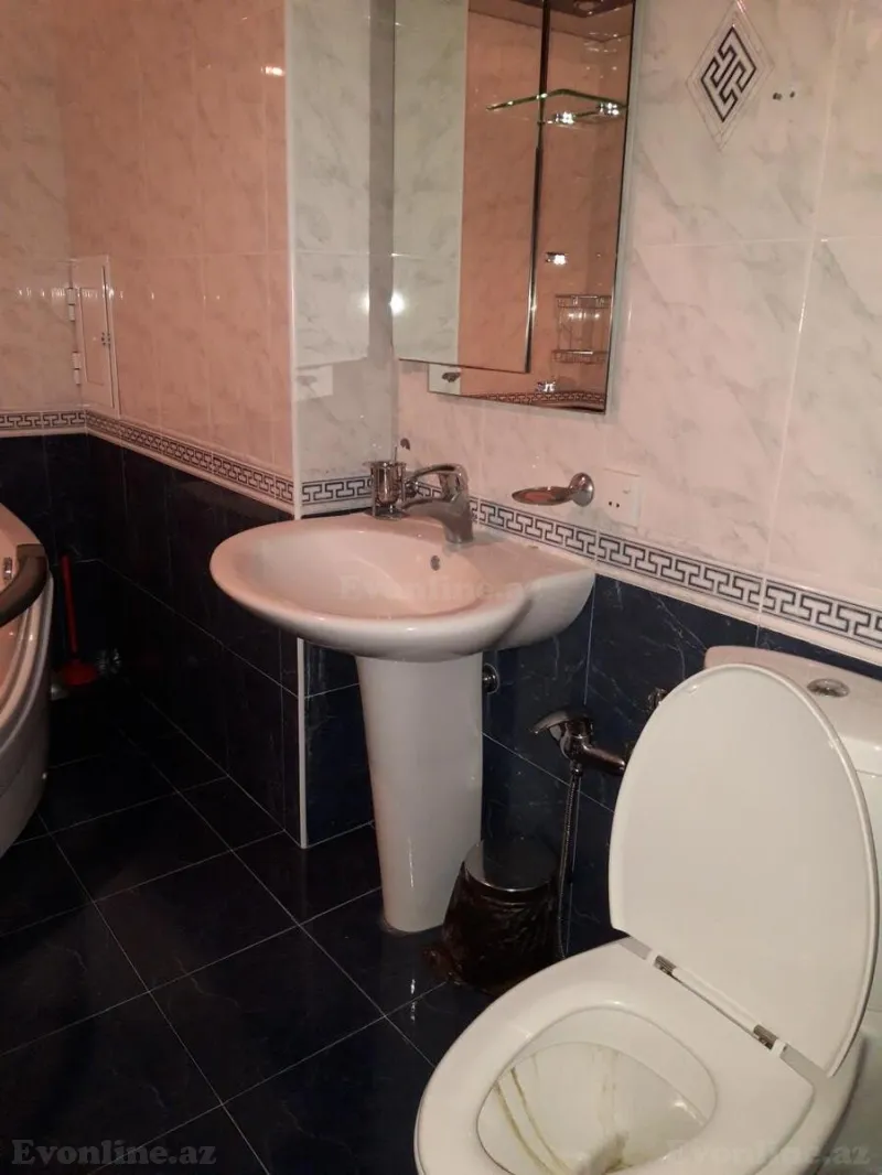 Kirayə verilir 4 otaqlı Mənzil Yeni tikili 220 m² Gənclik m. - şəkil 19