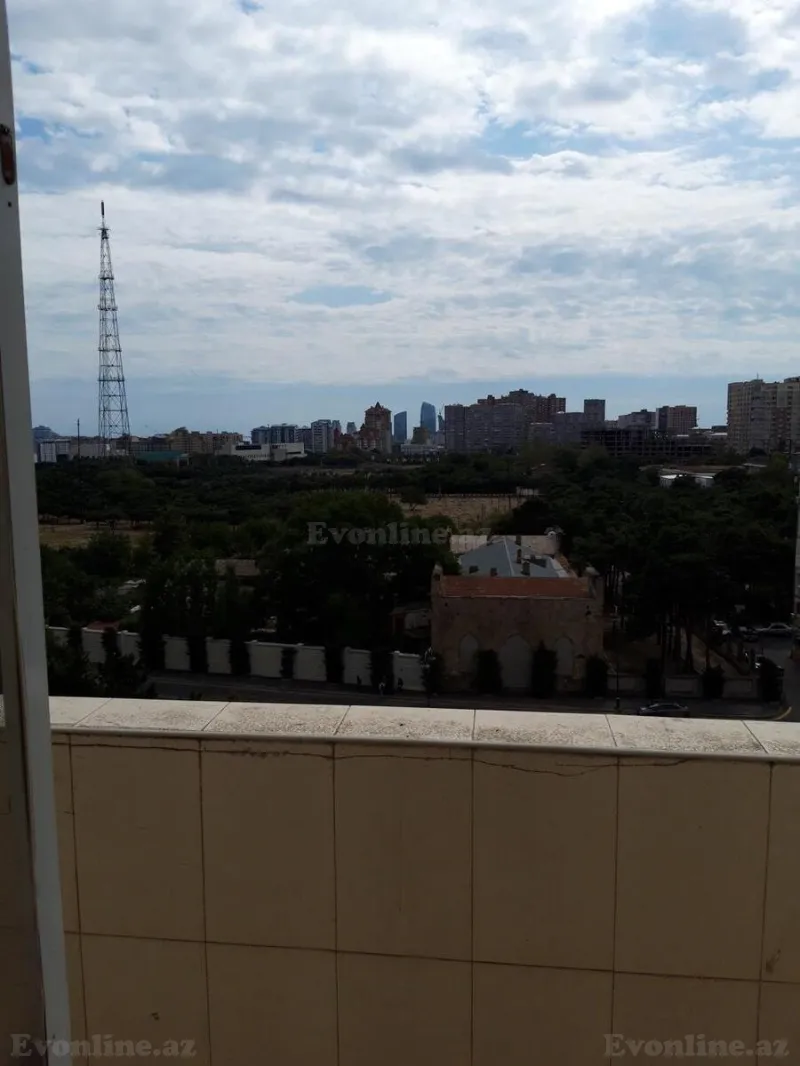 Kirayə verilir 4 otaqlı Mənzil Yeni tikili 220 m² Gənclik m. - şəkil 21