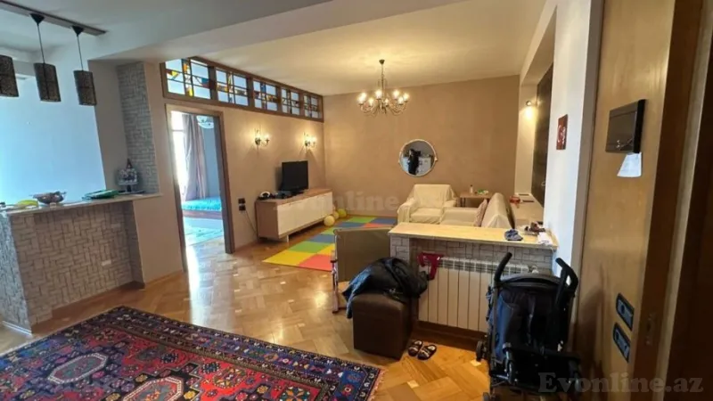 Kirayə verilir 3 otaqlı Mənzil Yeni tikili 120 m² 28 May m. - şəkil 3