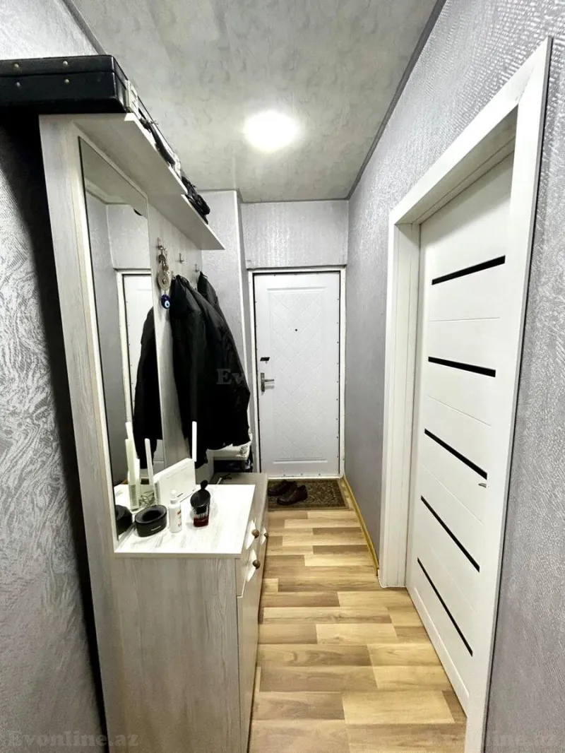 Satılır 2 otaqlı Mənzil Köhnə tikili 45 m² Yeni Yasamal - şəkil 4