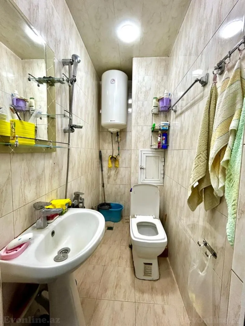 Satılır 2 otaqlı Mənzil Köhnə tikili 45 m² Yeni Yasamal - şəkil 12