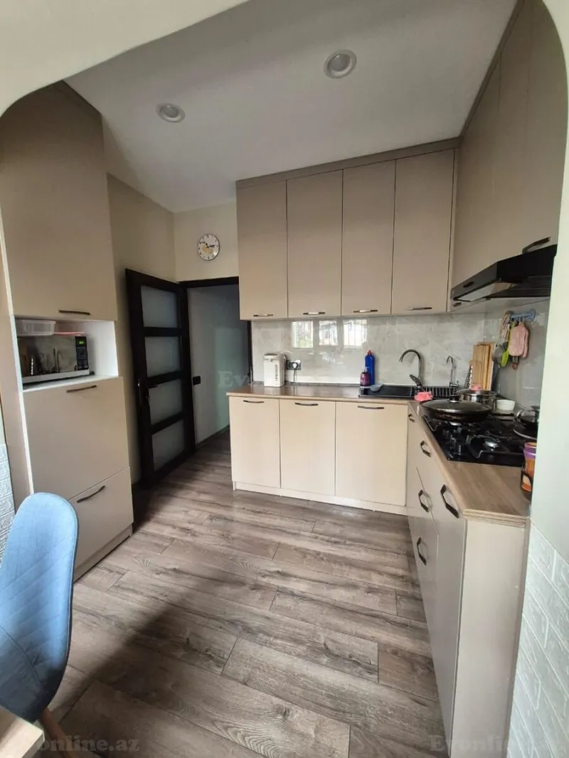 Satılır 4 otaqlı Mənzil Köhnə tikili 100 m² Həzi Aslanov m. - şəkil 11