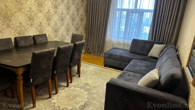 Satılır 4 otaqlı Mənzil Köhnə tikili 110 m² Yeni Yasamal - şəkil 2