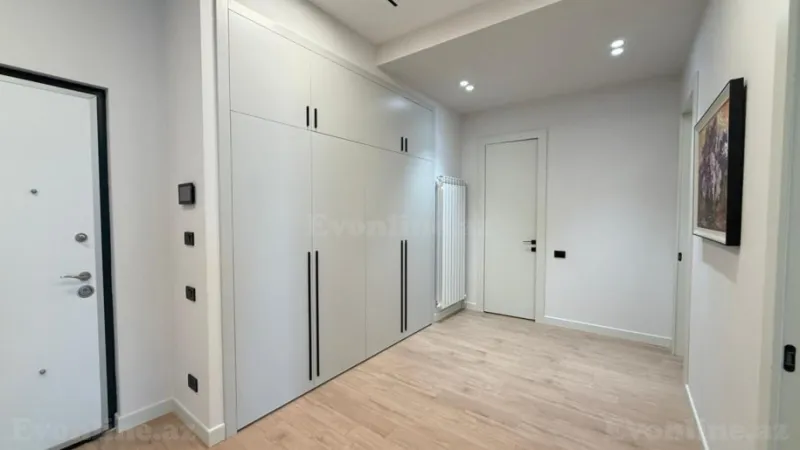 Kirayə verilir 3 otaqlı Mənzil Yeni tikili 120 m² Xətai r. - şəkil 16