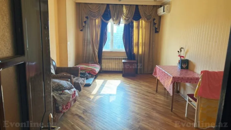 Satılır 2 otaqlı Mənzil Yeni tikili 100 m² Qara Qarayev m.