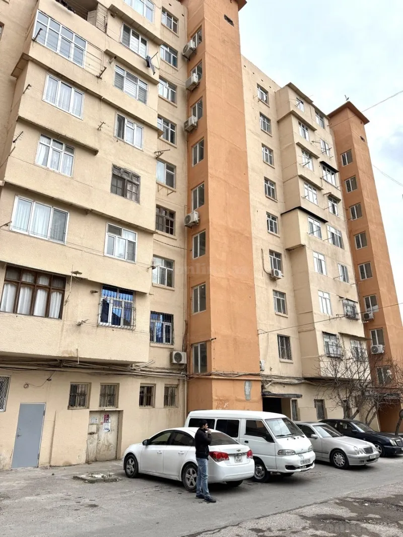 Satılır 3 otaqlı Mənzil Köhnə tikili 80 m² Əhmədli