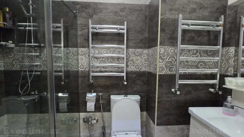 Satılır 2 otaqlı Mənzil Yeni tikili 60 m² İnşaatçılar m. - şəkil 5