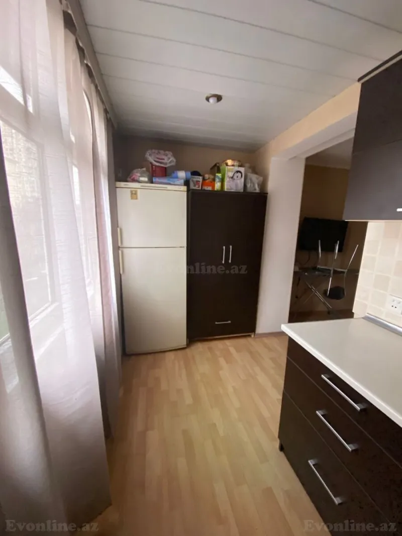 Satılır 3 otaqlı Mənzil Köhnə tikili 75 m² Yasamal - şəkil 10