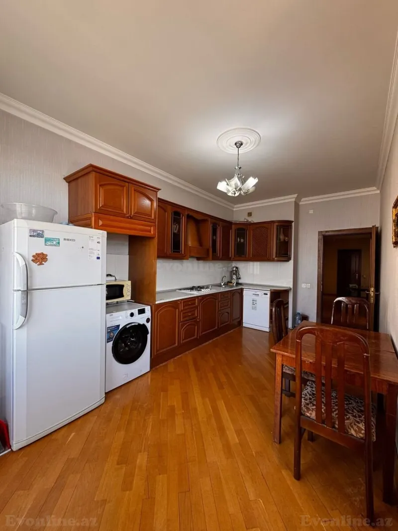 Kirayə verilir 3 otaqlı Mənzil Yeni tikili 140 m² Nizami m. - şəkil 12