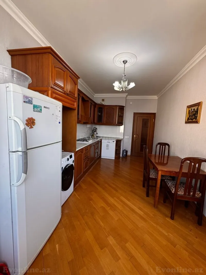 Kirayə verilir 3 otaqlı Mənzil Yeni tikili 140 m² Nizami m. - şəkil 14