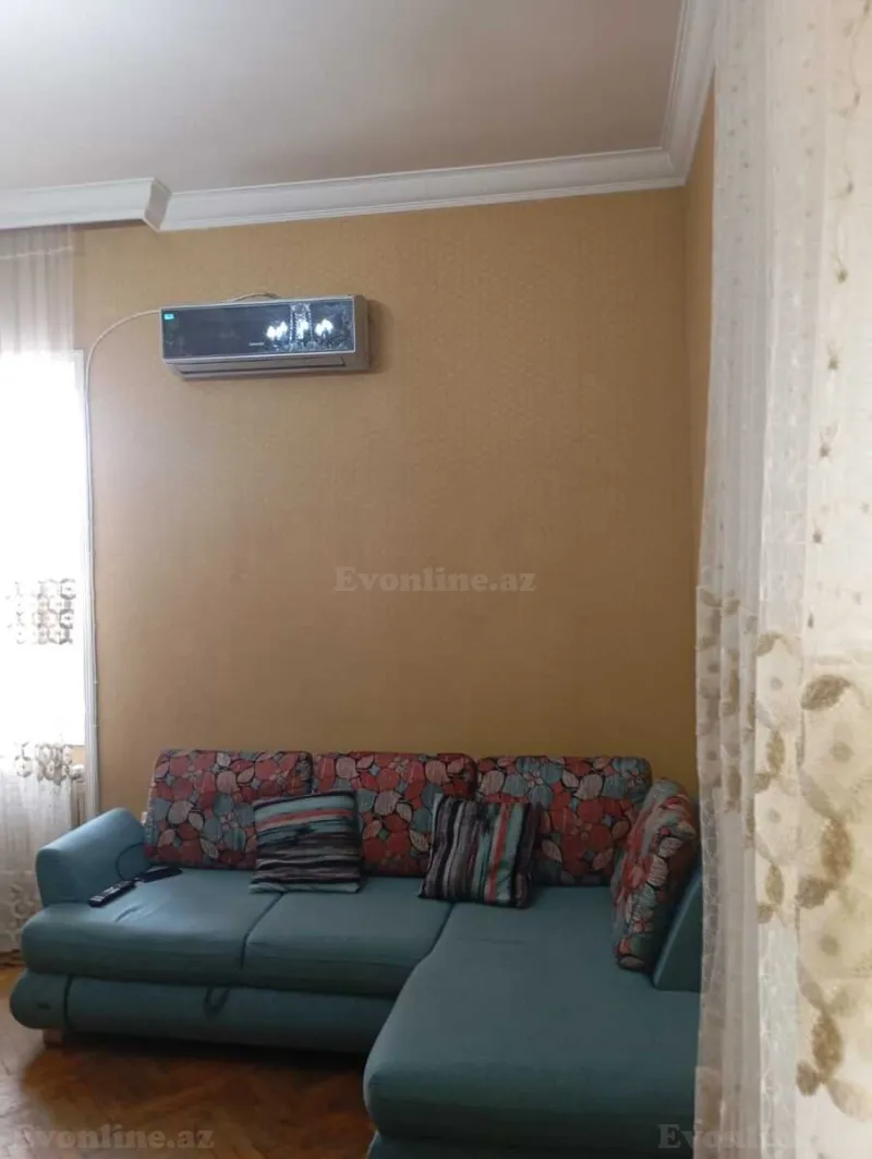 Satılır 2 otaqlı Mənzil Köhnə tikili 65 m² Nəriman Nərimanov m.