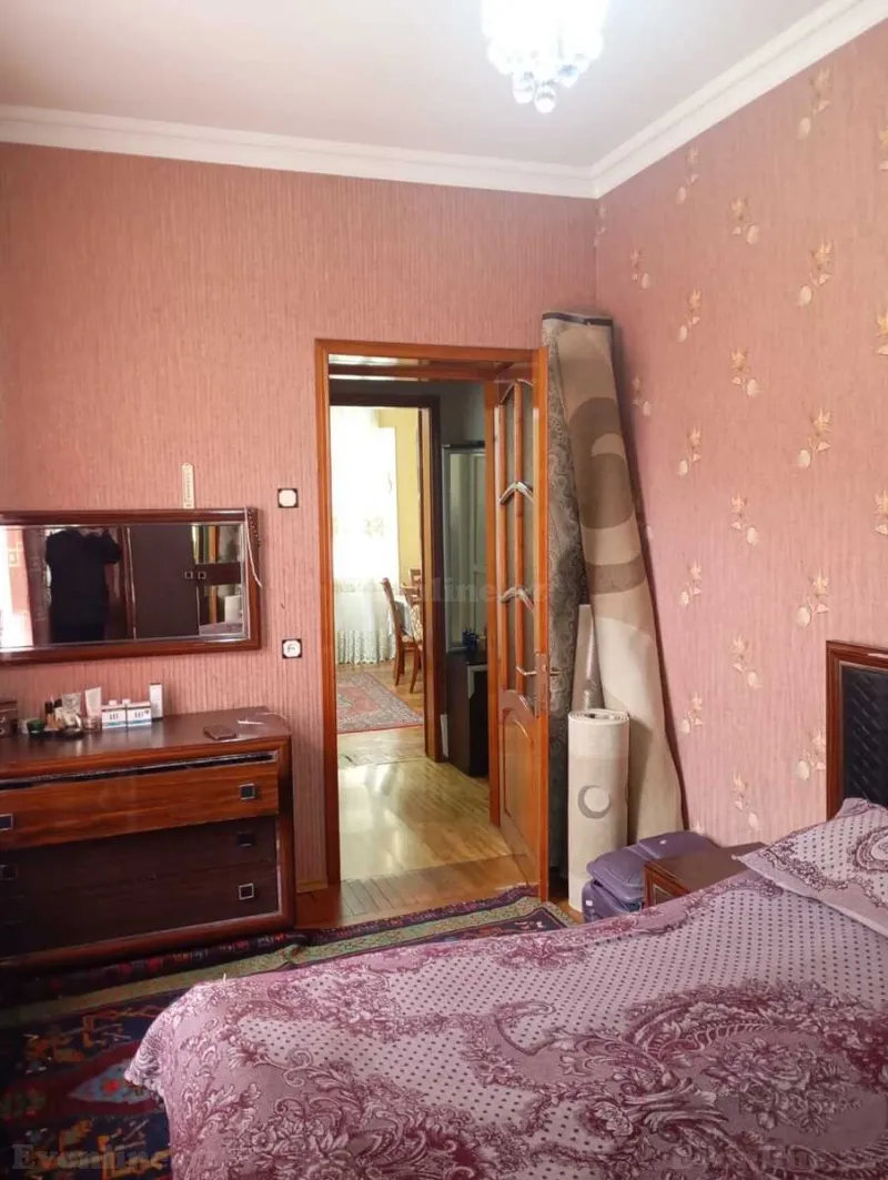 Satılır 2 otaqlı Mənzil Köhnə tikili 65 m² Nəriman Nərimanov m. - şəkil 3