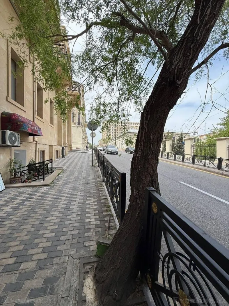 Kirayə verilir Obyekt 40 m² İçərişəhər m. - şəkil 4