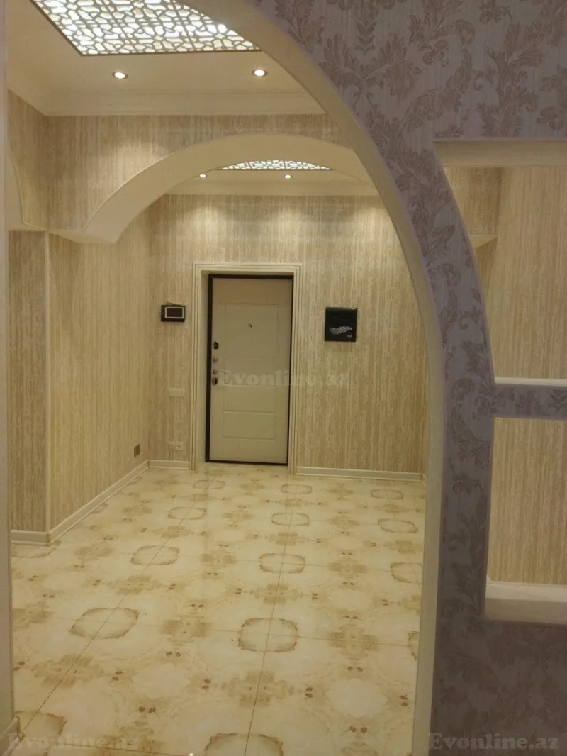 Kirayə verilir 3 otaqlı Mənzil Yeni tikili 100 m² Gəncə - şəkil 14