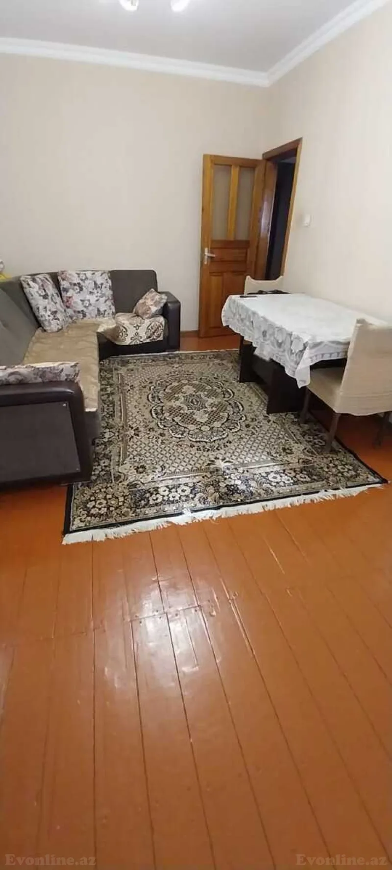 Satılır 3 otaqlı Mənzil Köhnə tikili 85 m² Xalqlar Dostluğu m.