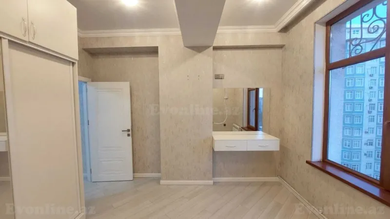 Satılır 2 otaqlı Mənzil Yeni tikili 61 m² Gənclik m. - şəkil 8