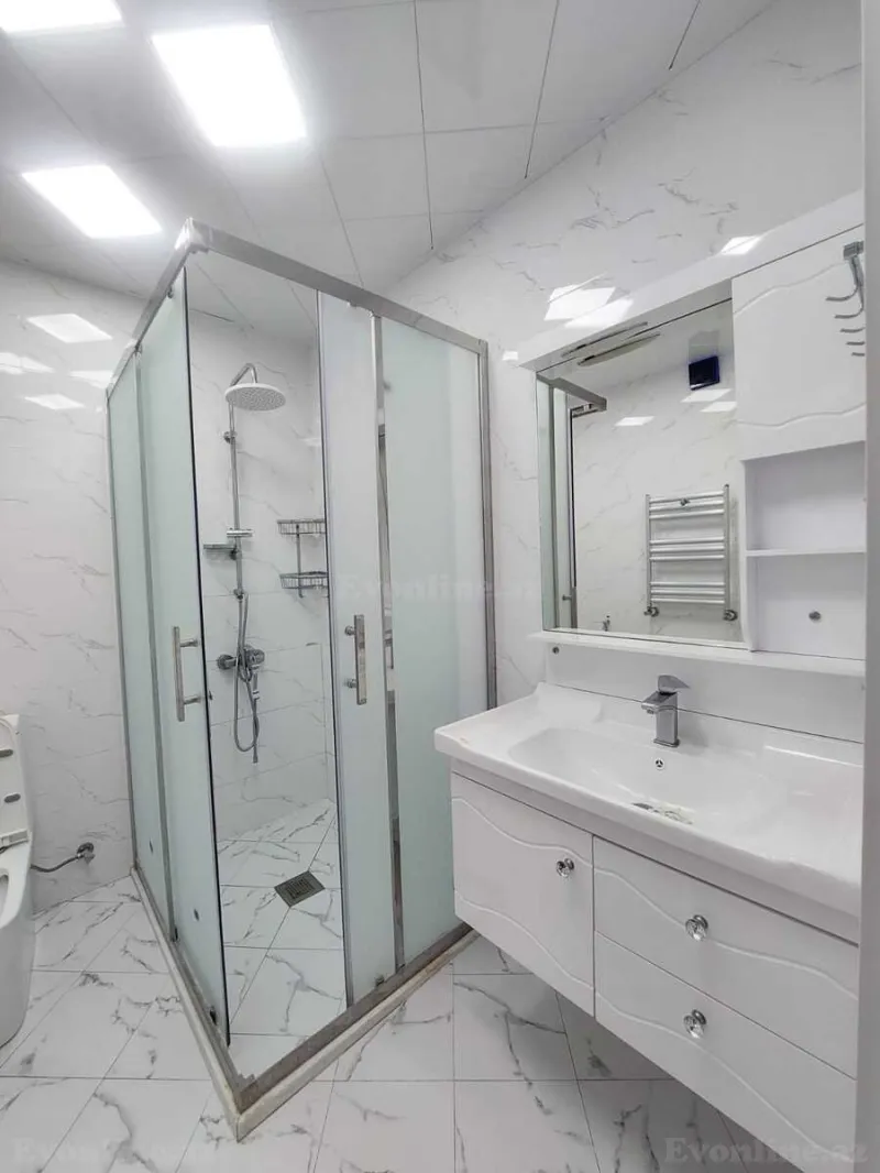 Satılır 2 otaqlı Mənzil Yeni tikili 61 m² Gənclik m. - şəkil 15