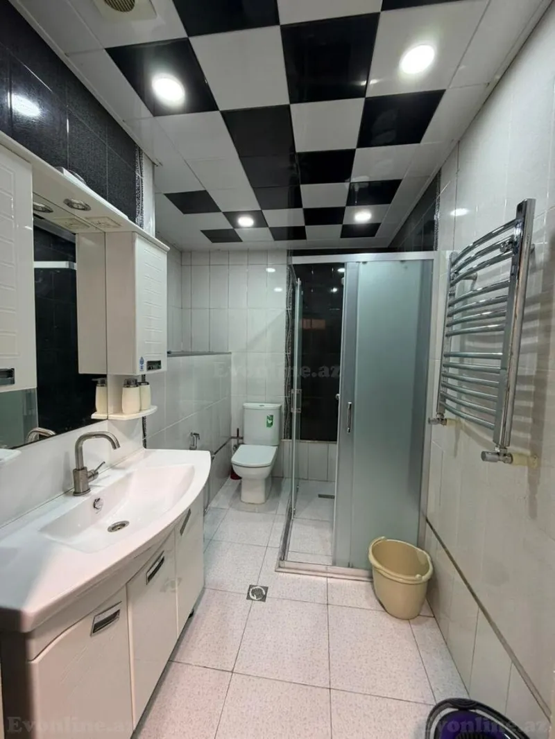 Kirayə verilir 3 otaqlı Mənzil Yeni tikili 120 m² İnşaatçılar m. - şəkil 11