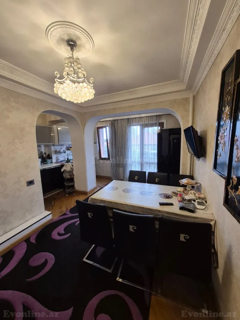 Satılır 3 otaqlı Mənzil Köhnə tikili 115 m² Gənclik m. - şəkil 4