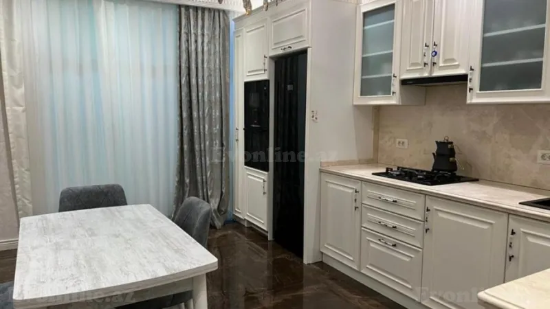 Kirayə verilir 4 otaqlı Mənzil Yeni tikili 150 m² Nəriman Nərimanov m. - şəkil 22