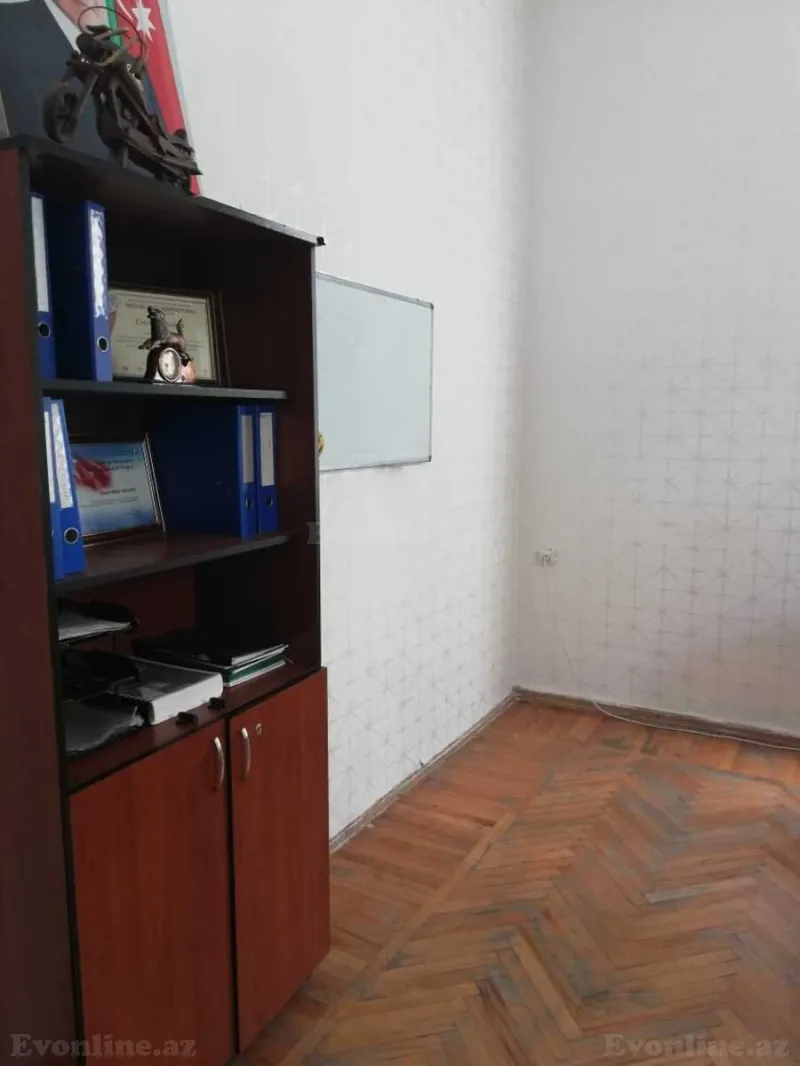 Satılır 3 otaqlı Mənzil Köhnə tikili 90 m² İçərişəhər m. - şəkil 5