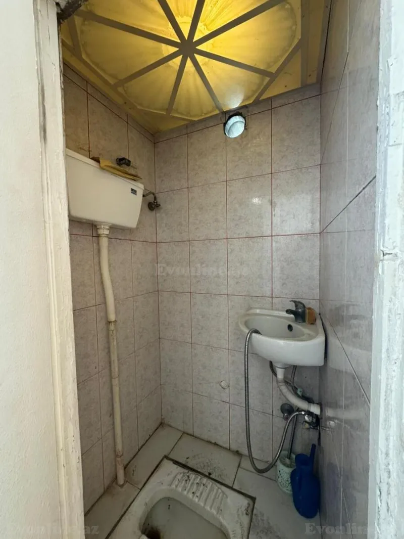 Satılır 3 otaqlı Mənzil Köhnə tikili 90 m² İçərişəhər m. - şəkil 10