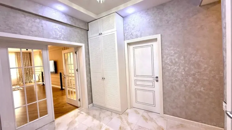 Satılır 4 otaqlı Mənzil Yeni tikili 130 m² Masazır - şəkil 5