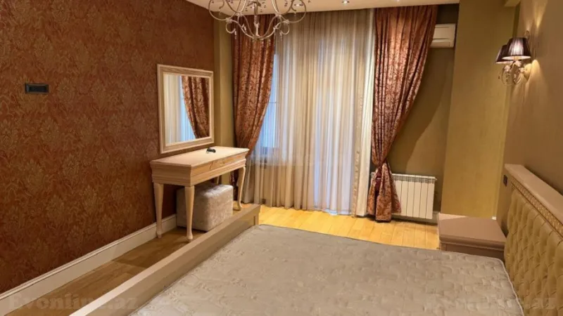 Satılır 4 otaqlı Mənzil Yeni tikili 200 m² Sahil m. - şəkil 6