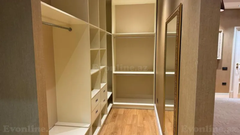 Satılır 4 otaqlı Mənzil Yeni tikili 200 m² Sahil m. - şəkil 7