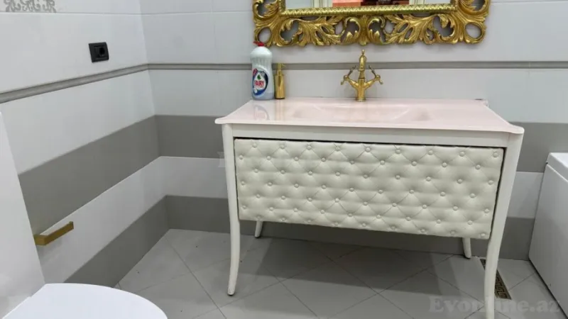 Satılır 4 otaqlı Mənzil Yeni tikili 200 m² Sahil m. - şəkil 12