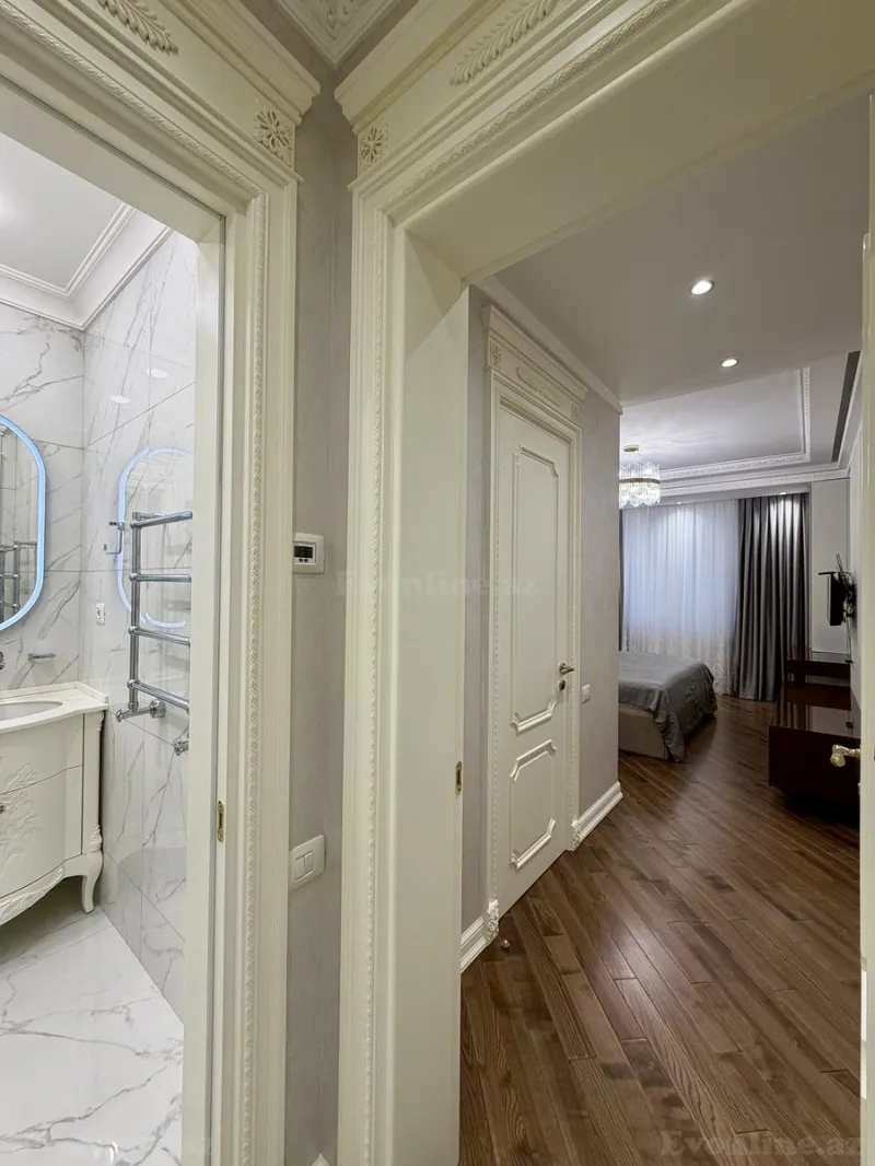 Satılır 4 otaqlı Mənzil Yeni tikili 185 m² Xətai m. - şəkil 9