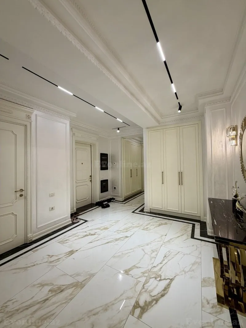 Satılır 4 otaqlı Mənzil Yeni tikili 185 m² Xətai m. - şəkil 16