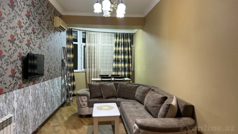Kirayə verilir 2 otaqlı Mənzil Köhnə tikili 65 m² Nəriman Nərimanov m.