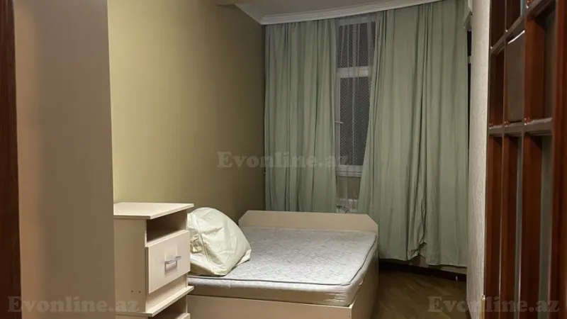 Kirayə verilir 2 otaqlı Mənzil Köhnə tikili 65 m² Nəriman Nərimanov m. - şəkil 4