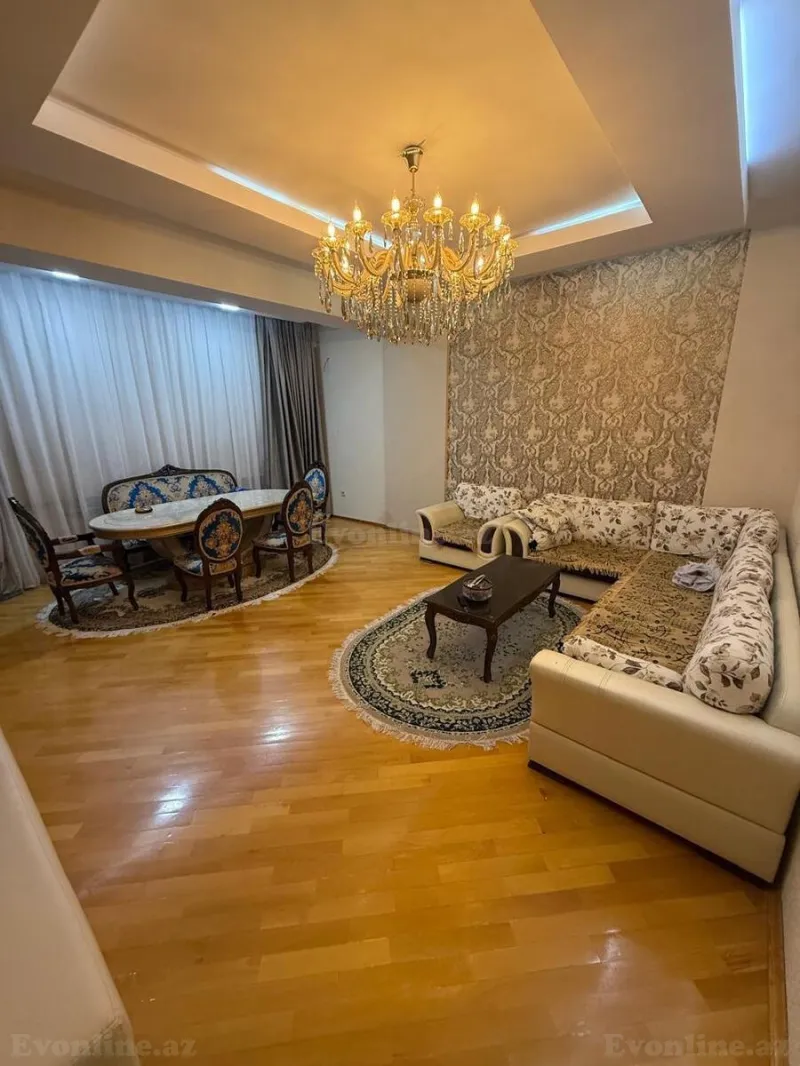 Satılır 3 otaqlı Mənzil Yeni tikili 134 m² Qara Qarayev m.
