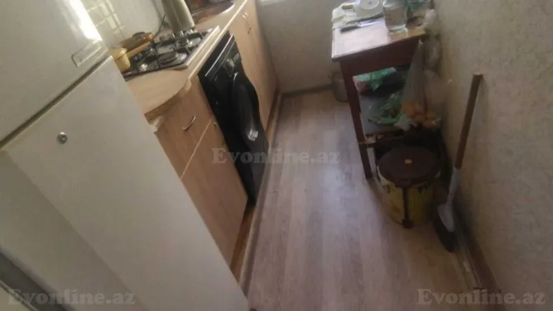 Satılır 2 otaqlı Mənzil Köhnə tikili 56 m² Sabunçu r. - şəkil 3