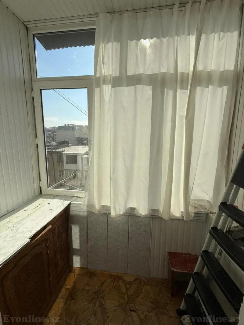 Kirayə verilir 3 otaqlı Mənzil Köhnə tikili 83 m² Nəriman Nərimanov m. - şəkil 9
