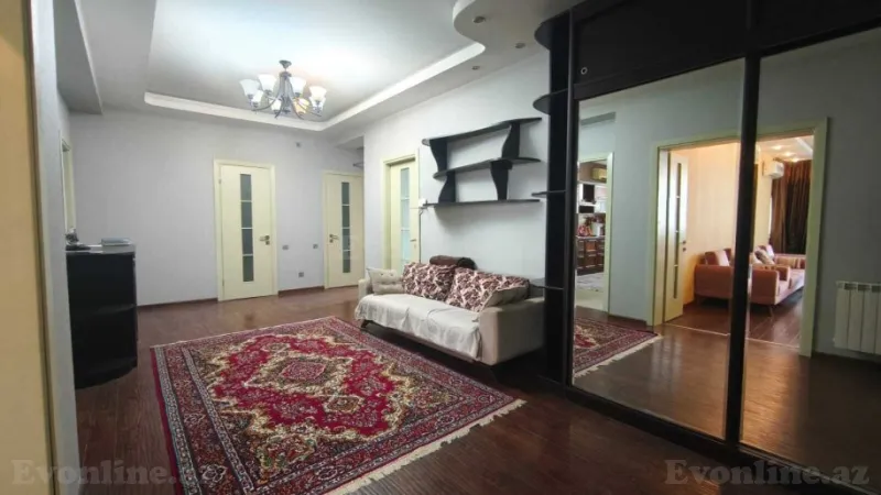 Satılır 3 otaqlı Mənzil Yeni tikili 178 m² Nizami m. - şəkil 2