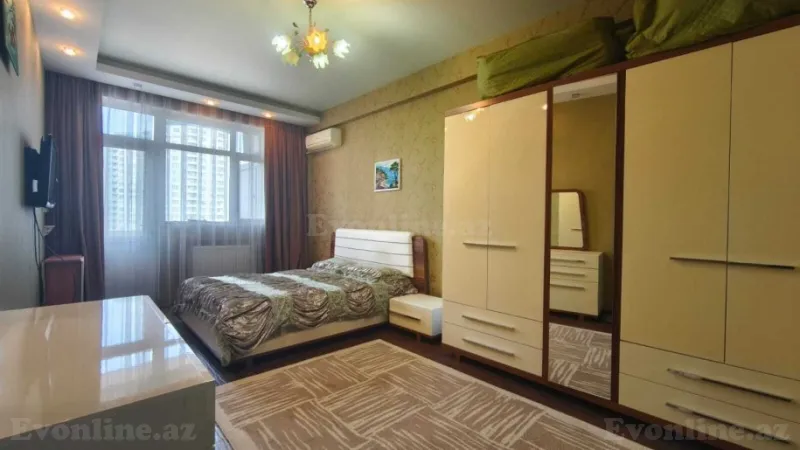 Satılır 3 otaqlı Mənzil Yeni tikili 178 m² Nizami m. - şəkil 9