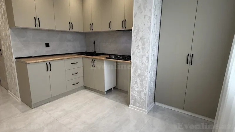 Satılır 3 otaqlı Mənzil Köhnə tikili 85 m² Xalqlar Dostluğu m. - şəkil 18