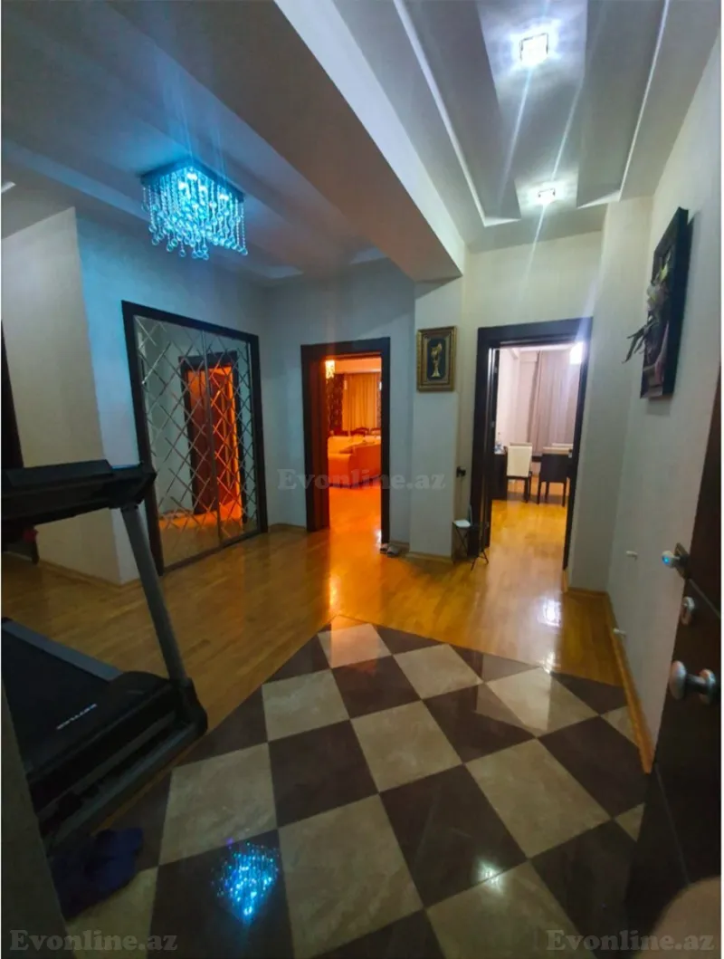 Kirayə verilir 4 otaqlı Mənzil Yeni tikili 165 m² Nizami m. - şəkil 3