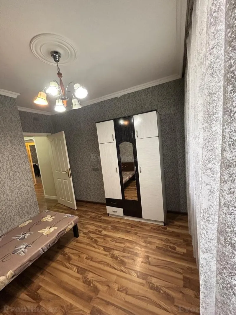 Kirayə verilir 3 otaqlı Mənzil Köhnə tikili 85 m² Yeni Yasamal - şəkil 6