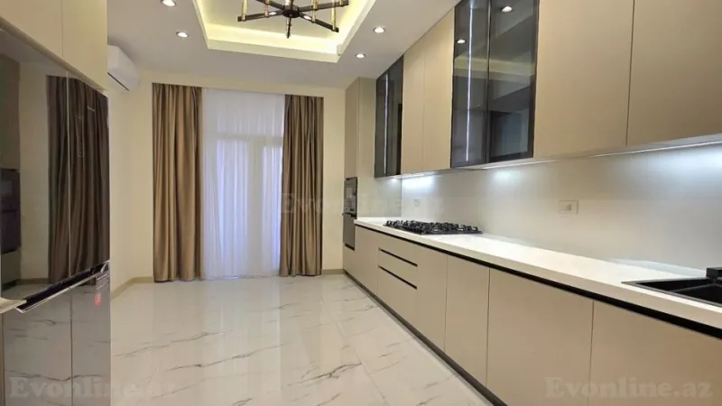 Satılır 3 otaqlı Mənzil Yeni tikili 122 m² 28 May m. - şəkil 11