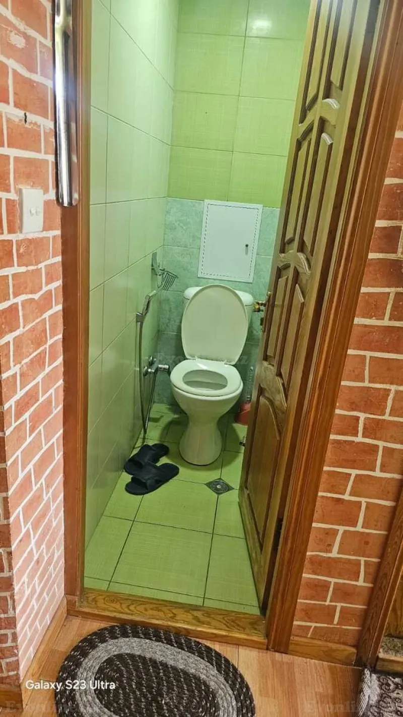 Satılır 2 otaqlı Mənzil Köhnə tikili 65 m² Əhmədli - şəkil 2