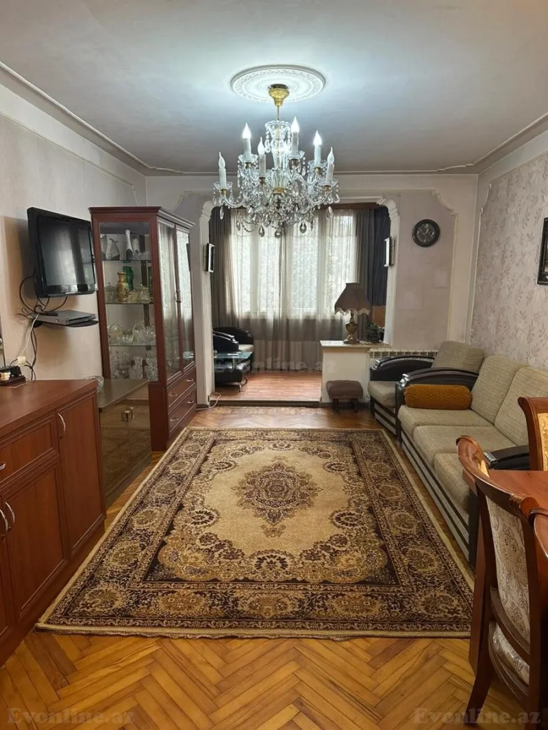 Kirayə verilir 2 otaqlı Mənzil Köhnə tikili 40 m² Nərimanov r.