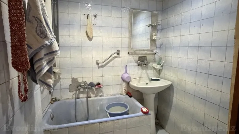 Satılır 3 otaqlı Mənzil Köhnə tikili 78 m² Yasamal - şəkil 5