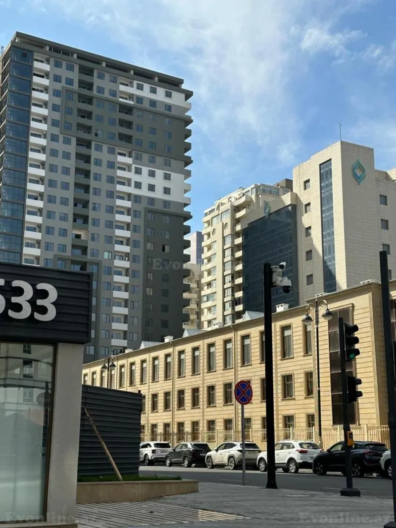 Satılır 4 otaqlı Mənzil Yeni tikili 186 m² Xətai m. - şəkil 3